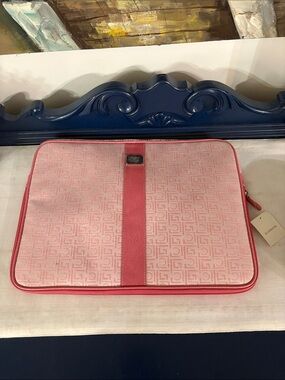 Vintage Liz Claiborne Pink Monogram Laptop Sleeve with faux leather Trim NWT